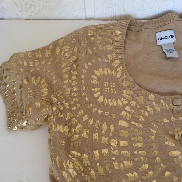 CHICOS GOLD FOIL SHORT SLEEVE CARDIGAN MEDIUM NWT - Picture 7 of 9